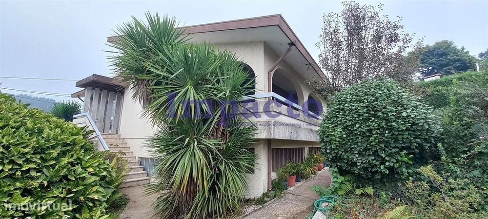 Moradia T3 isolada em Fajões, Oliveira de Azeméis