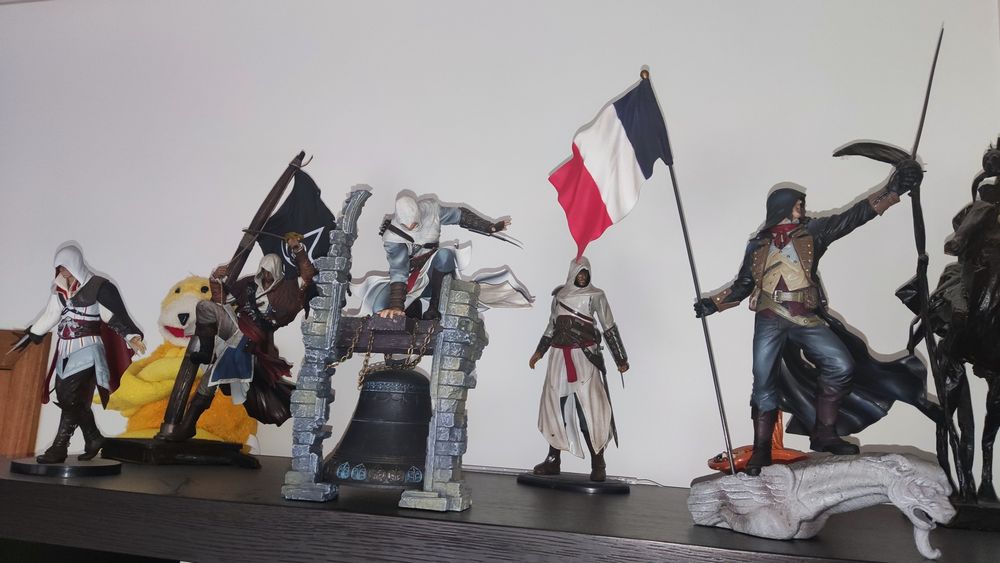 Figuras Assassin's Creed coleção