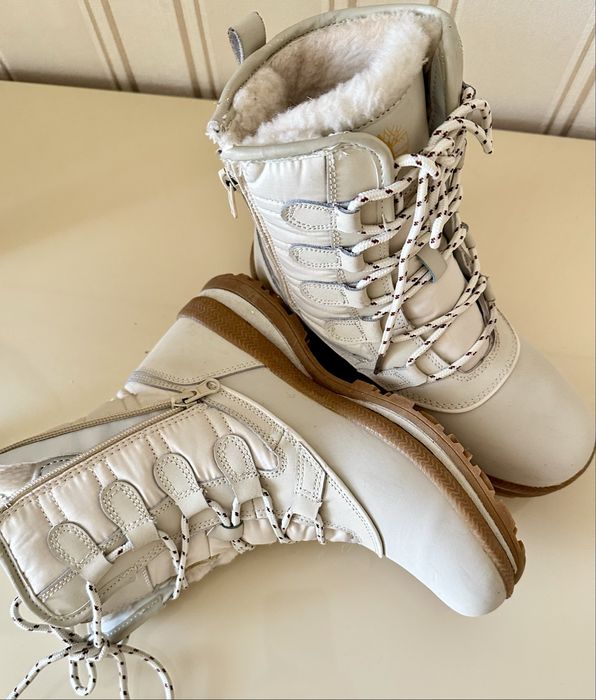 Ботинки зимові жіночі