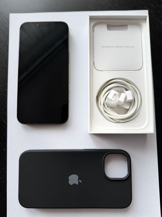 iPhone 14 128 GB czarny (Midnight), oryginalny komplet, bateria 88%.