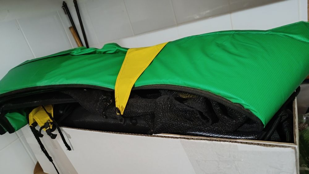 Trampolim para criança