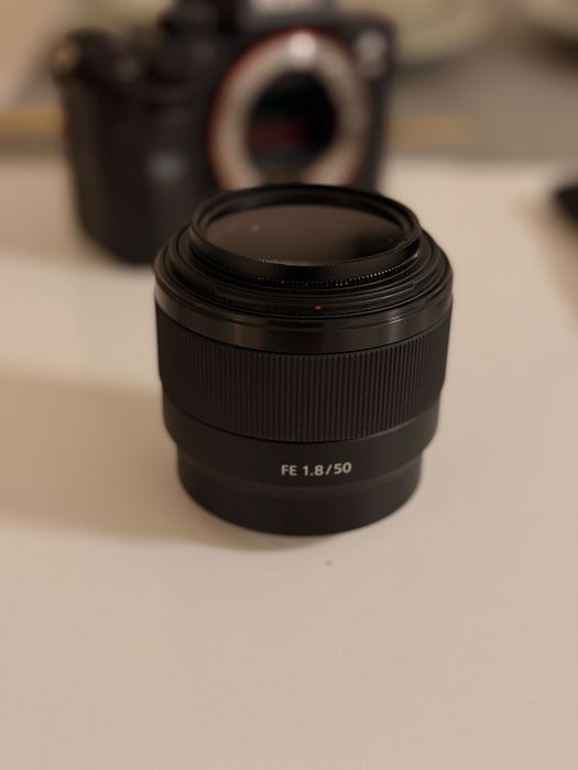 50 mm 1.8 sony FE