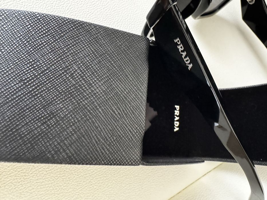 Продам солнцезащитные очки PRADA org