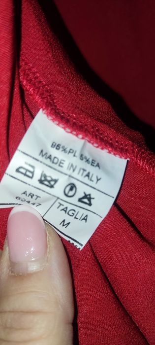 Narzutka czerwona włoska Specchio rozm M wymiary na fotkach