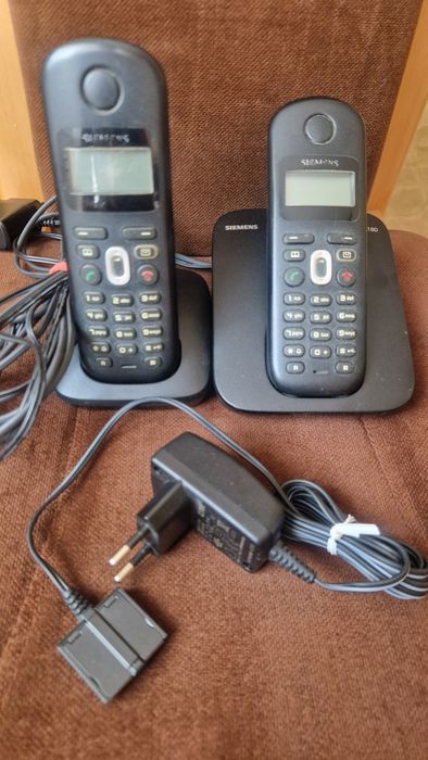 Zestaw 2 telefonów Siemens  Gigaset A 180 z zasilaczami