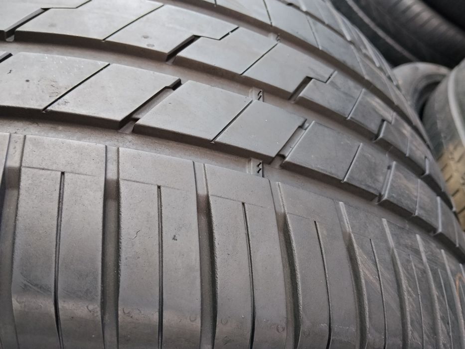 Hankook 305 40 r20 2шт шини bmw х5 літні б'у з Європи