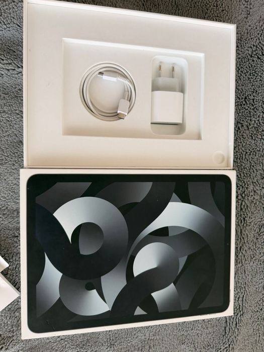 IPad Air 5 (2022) 64gg