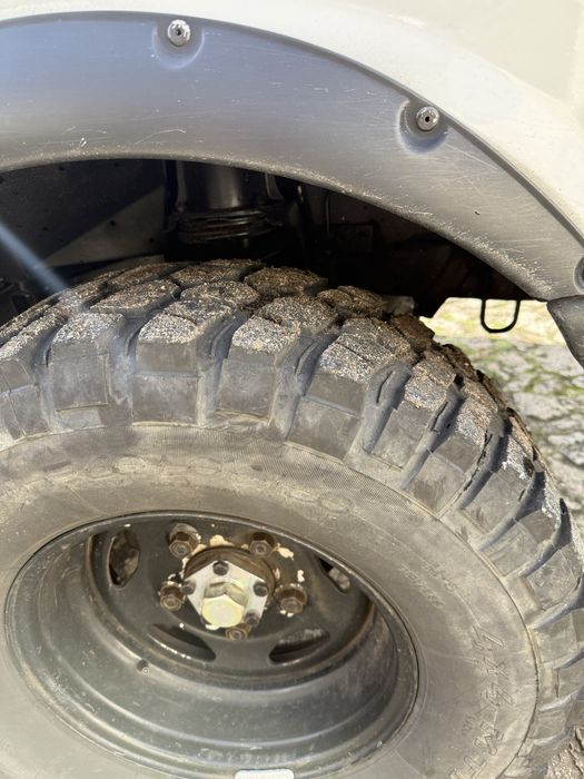 Vendo jante e pneus 265/75r16 . Posso vender separado