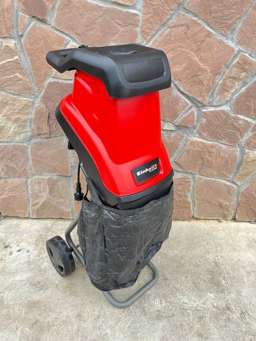 Садовий подрібнювач Einhell GC-KS 2540 ножовий бу із Німеччини