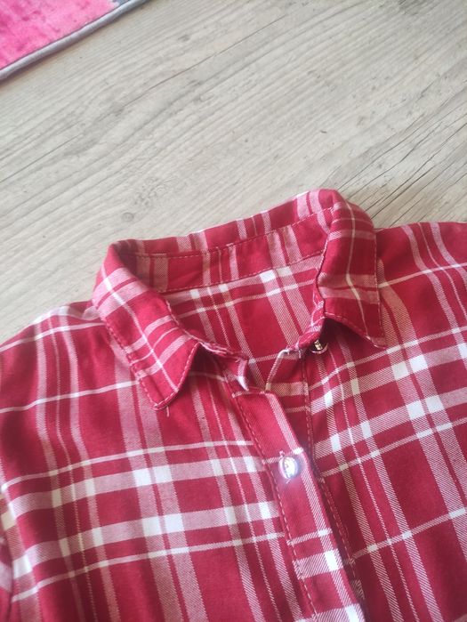 Sukienka z falbanami