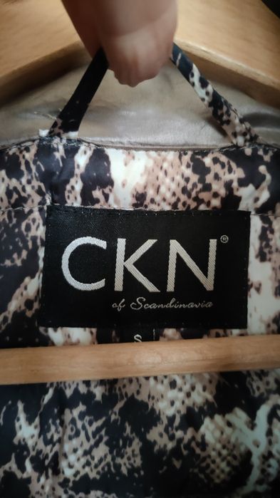 Płaszcz puchowy TK MAXX CKN 36