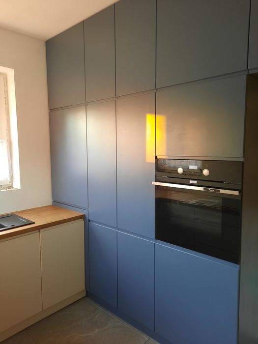 Meble na wymiar kuchnie szafy zabudowy