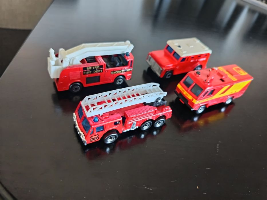 Mix modeli Matchbox 4szt