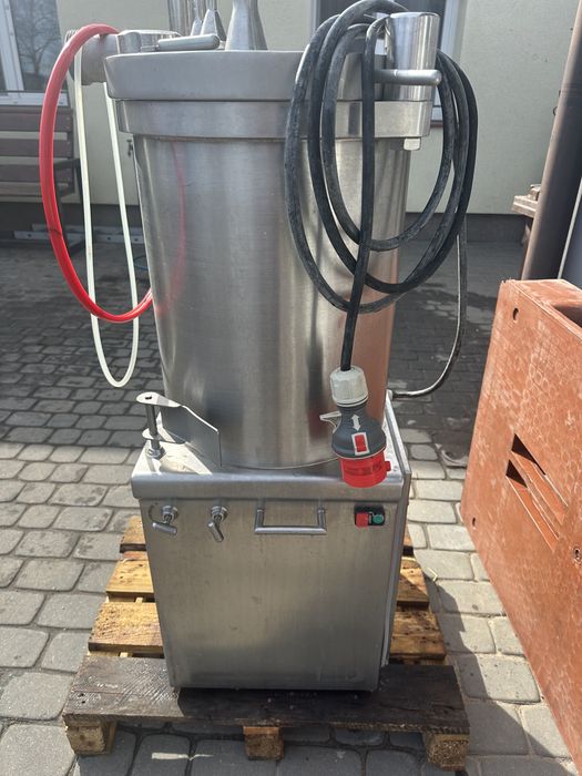 Sprzedam nadziewarke 60 l