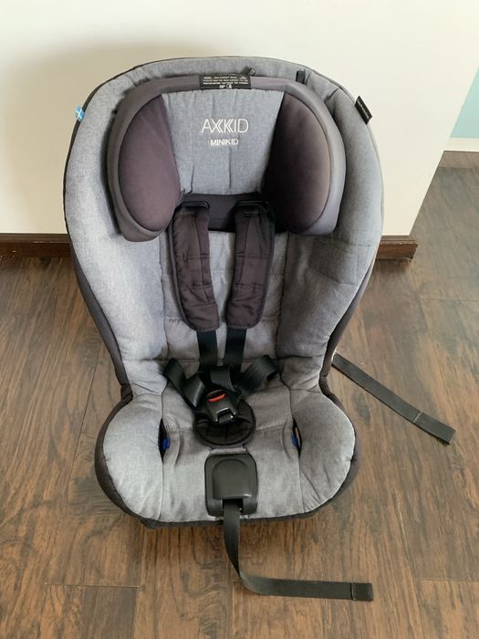 Fotelik Axkid Minikid RWF – do jazdy tyłem
