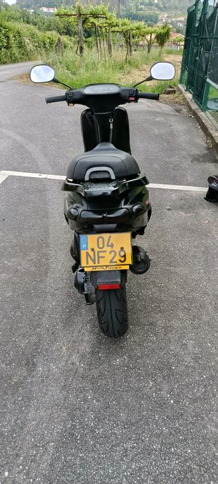 Scooter 49c em óptimo estado