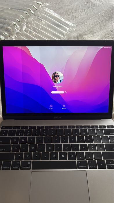 MacBook Retina 12” Early 2016 – 8GB RAM