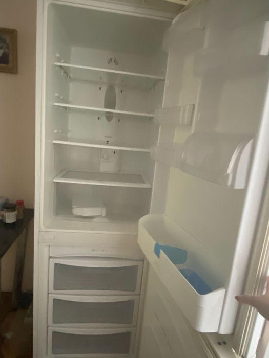 Продам холодильник б/у