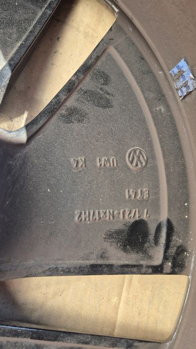 Felga aluminiowa 1 sztuka 17" 5x112  et41 7J otwor 57,1