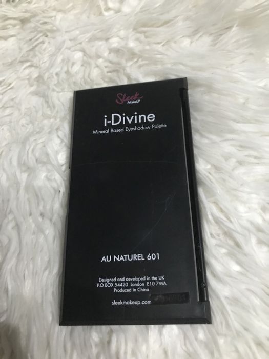 Paleta de maquilhagem Sleek Au Naturel 601