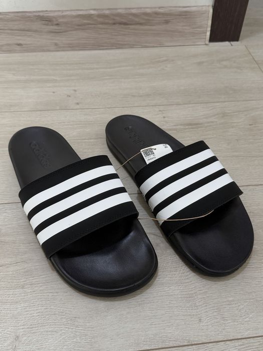 Пантолети adidas  оригінал Adilette comfort
