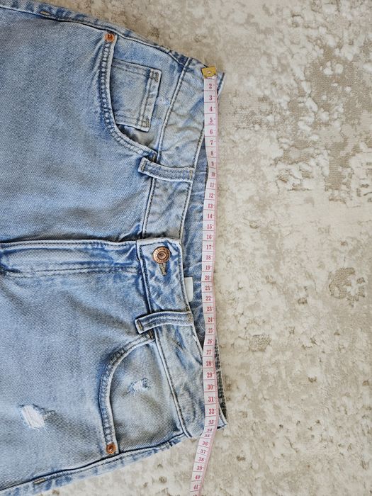 Джинси для дівчинки.