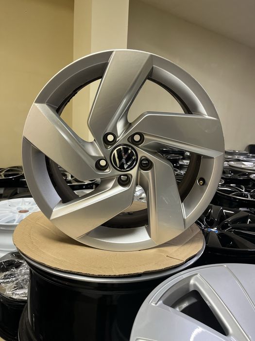 Jantes 17” 5x112 Originais Vw Golf MK8 Richmond