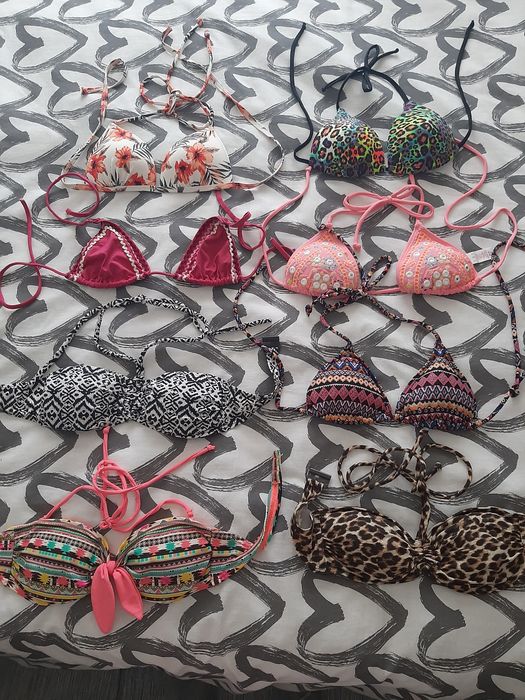 Bikinis e fatos de banho