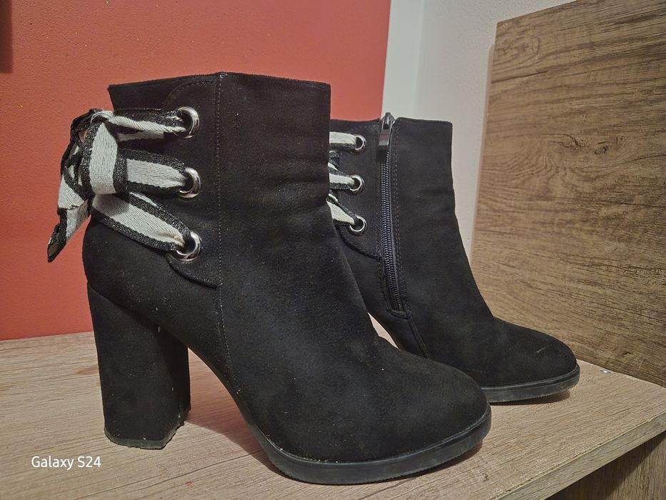 Czarne Damskie Botki 37