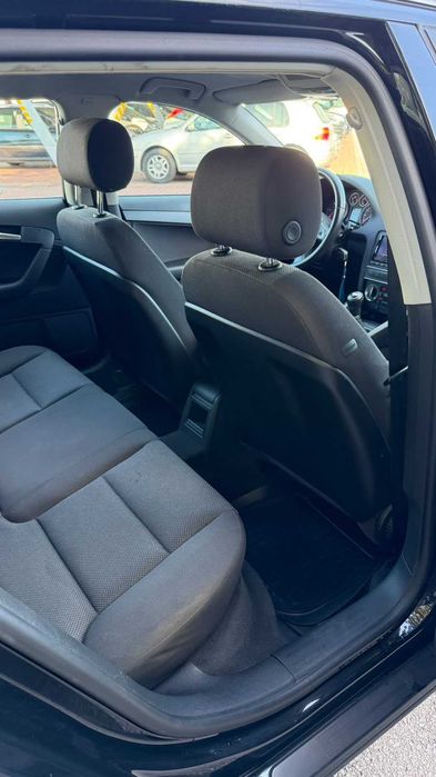 Audi A3 sportback 1.6 tdi attraction 2013