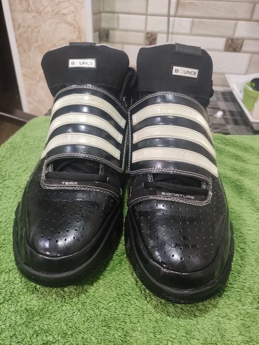 Баскетбольні кросівки BOUNCE ADIDAS  47р.