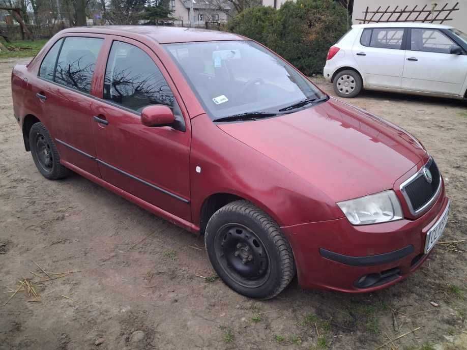 skoda fabia 1.2 sedan