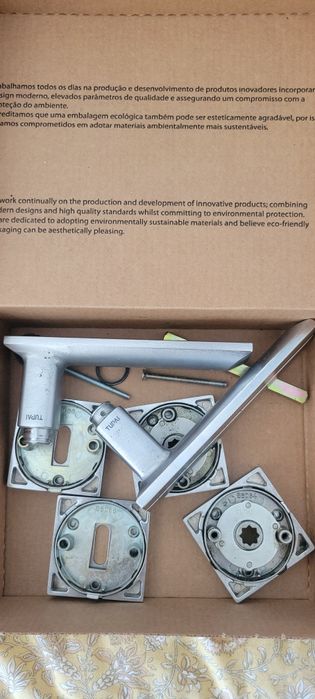 Puxadores de porta TUPAI – espelho quadrado (3 conjuntos)