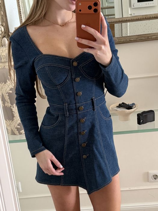 костюм С,платье С (с пуш-ап) перчатки,пиджак С