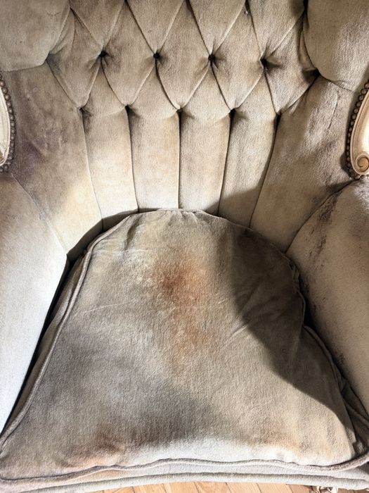 Komplet ecru ludwikowski zielony stylowy sofa Ludwik