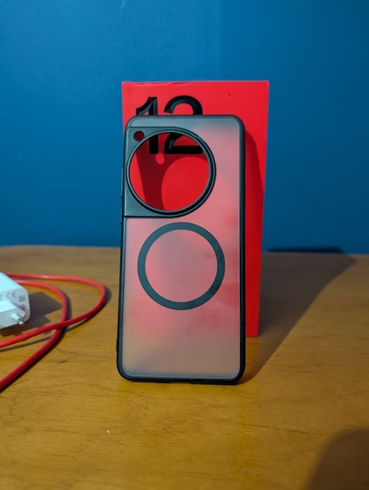 Oneplus 12 12/256GB  na gwarancji + etui z Magsafe