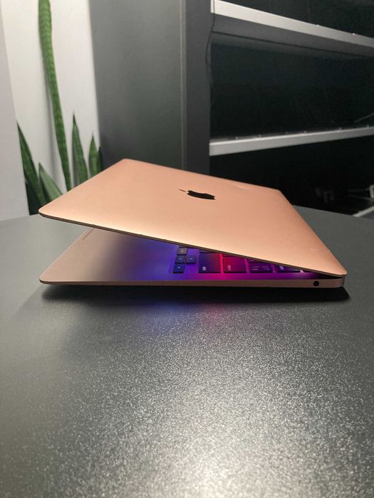 MacBook Air М1 13” 2020 8/256 ГАРАНТІЯ 9074