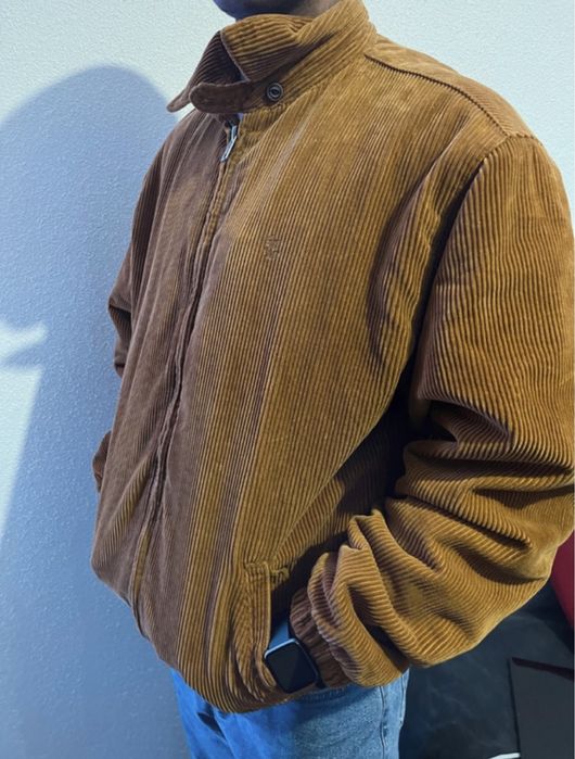 Casaco mostarda da Zara