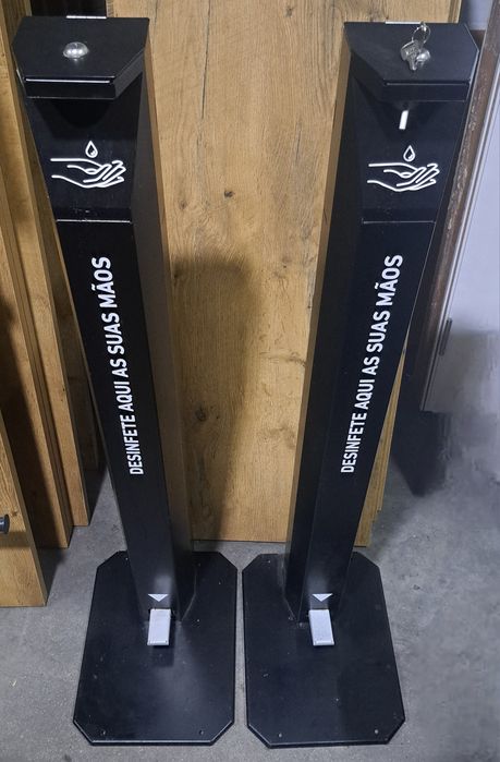 Dispensador de Álcool Gel com Base e Pedal