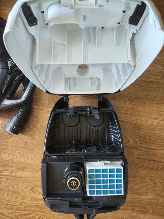 Aspirador Bosch Serie 6 ProHygienic