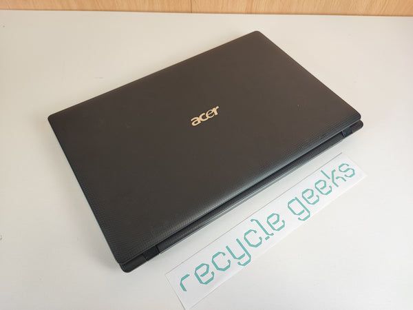 Acer Aspire 5742G i3-M370 4GB DDR3 750GB HDD Teclado PT