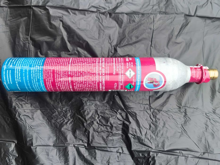 1x pusta butla soda stream różowa / nabój soda stream różowy