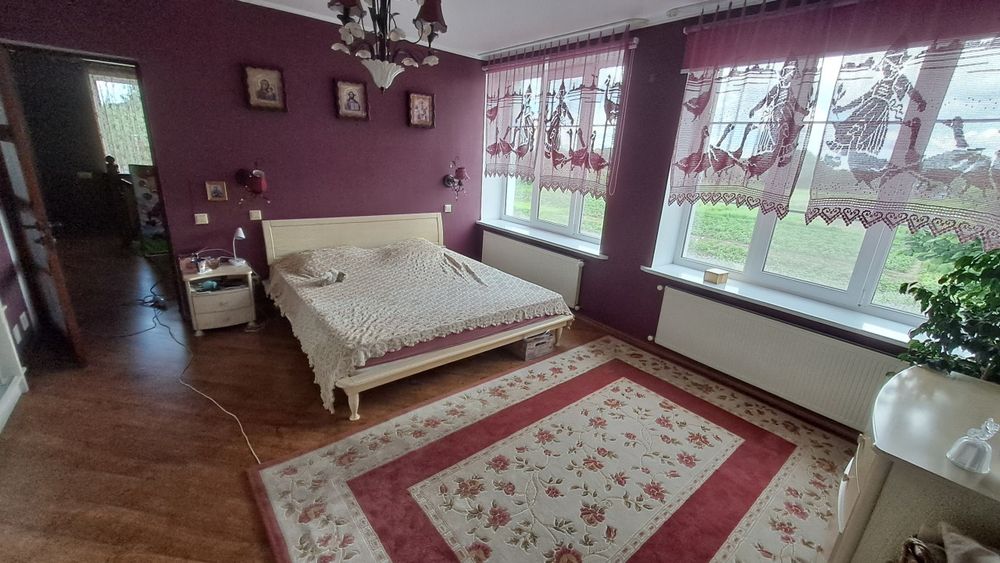 Продаж котеджа 100м до річки Снов для відпочинку та проживання