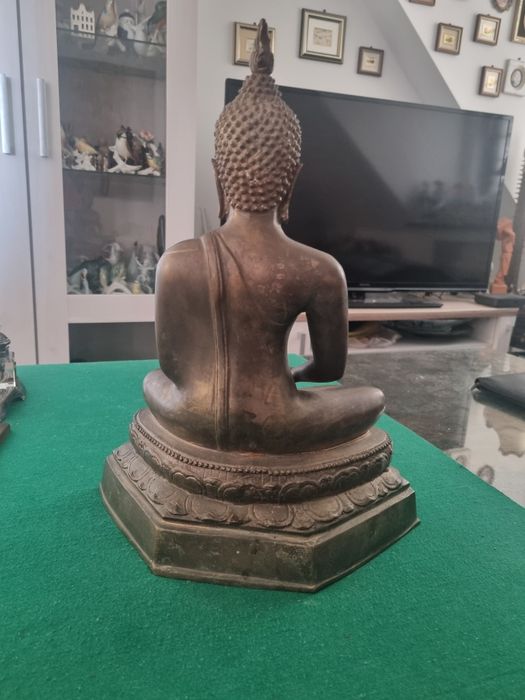 Sztuka etniczna Azja/Tajlandia Budda odlew w brązie