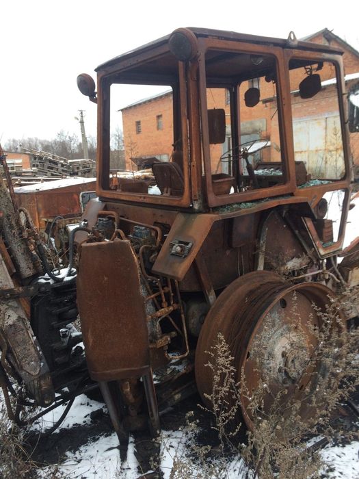 Екскаватор на базі ЮМЗ