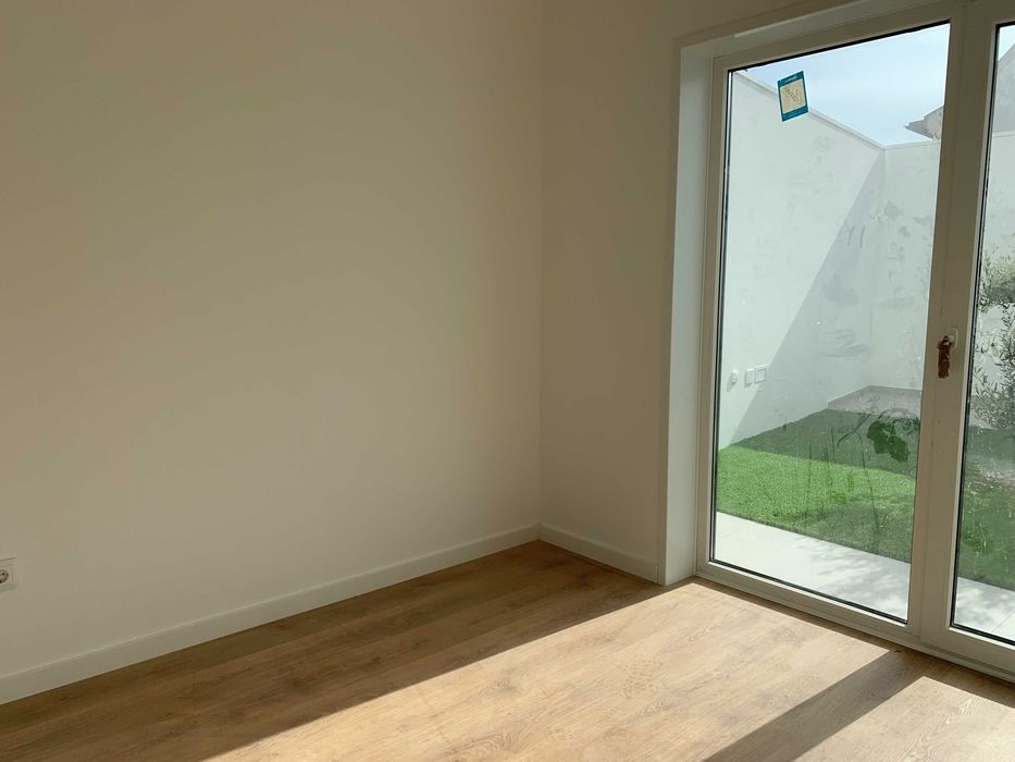 Anjos Living | T0 com Jardim Privativo no Centro de Aveiro