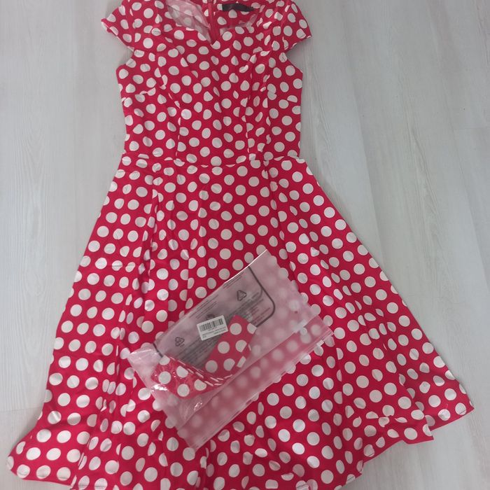 Продам нарядеое платье