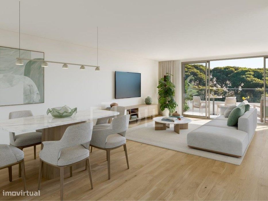 Apartamento T2, junto da Baía do Seixal, na Quinta do Outeiro