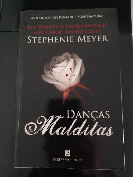 Coleção de livros436548461544099841