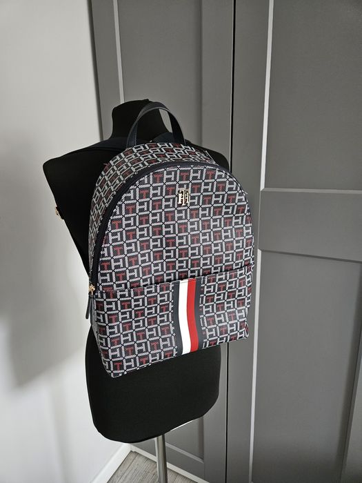 Duży, oryginalny plecak damski Tommy Hilfiger